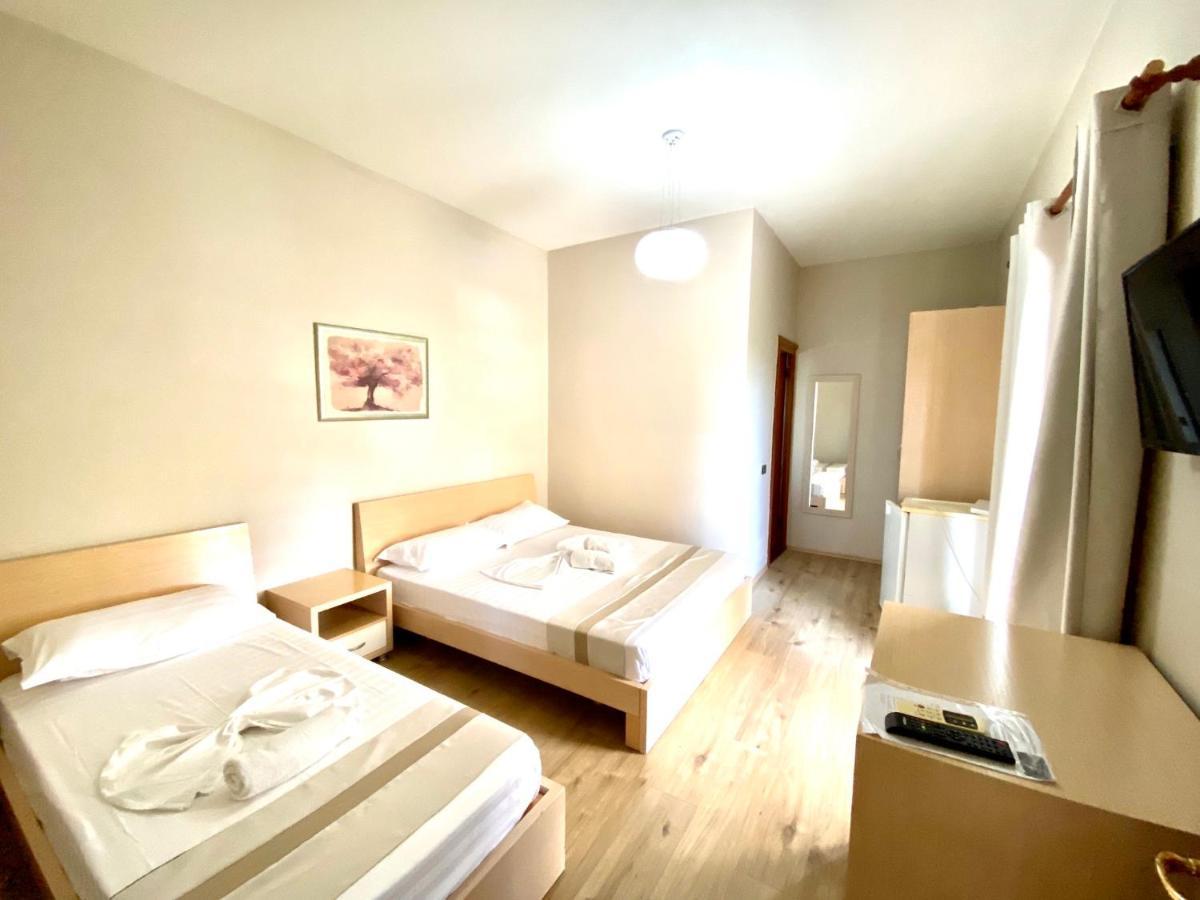 Hotel Denta Radhime Luaran gambar