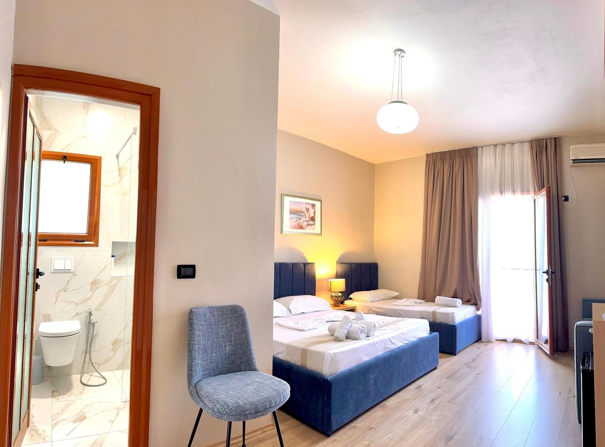 Hotel Denta Radhime Luaran gambar
